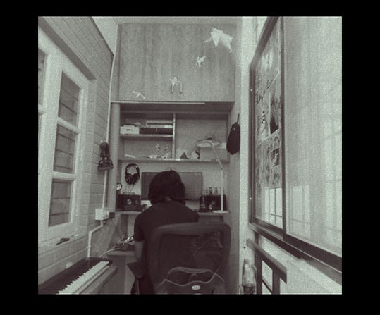 Kalidas Desk View Studio Session